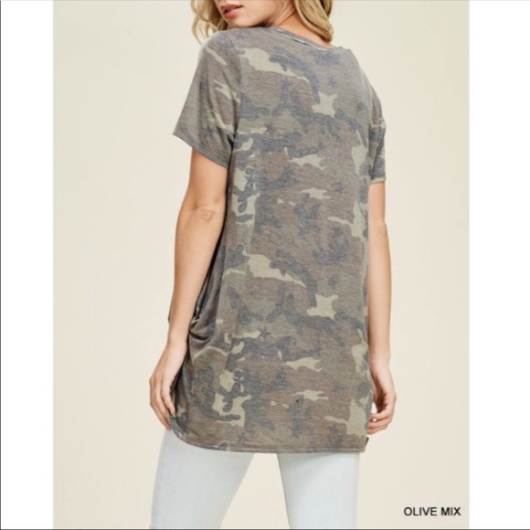 NEW! SIDE TWIST CAMO  TOP IN SIZE LARGE - Picture 3 of 4
